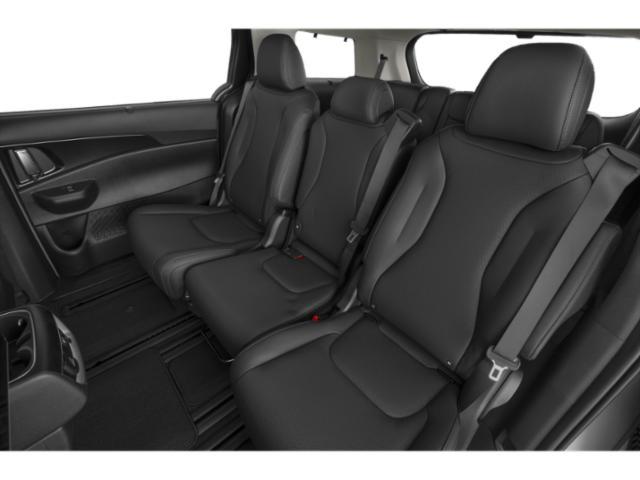new 2025 Kia Carnival Hybrid car, priced at $52,951