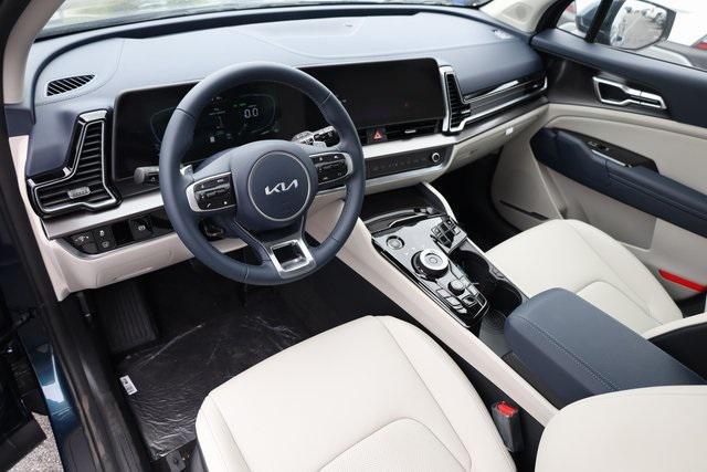 new 2025 Kia Sportage Hybrid car, priced at $32,153