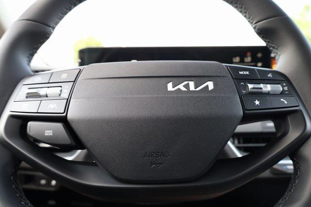 new 2025 Kia K4 car, priced at $23,282