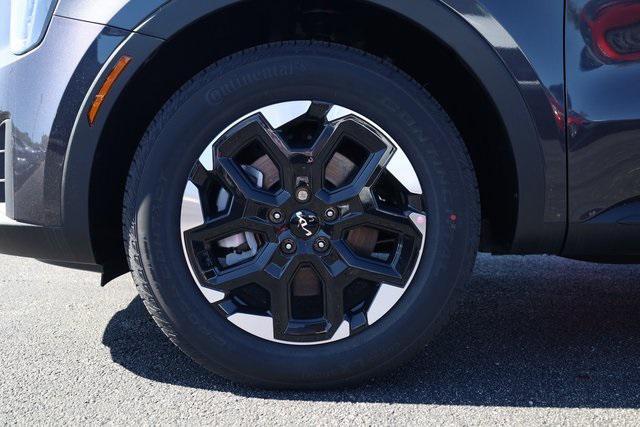 new 2025 Kia Sorento car, priced at $33,967