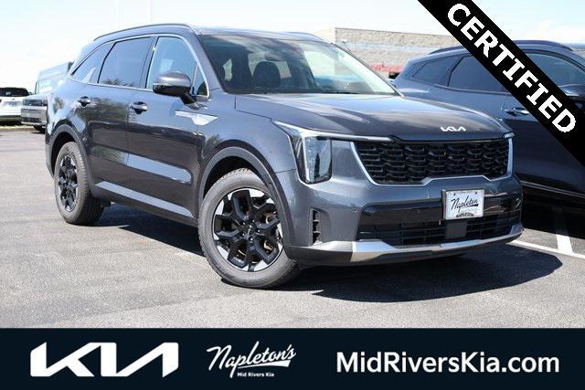 used 2024 Kia Sorento car, priced at $28,670