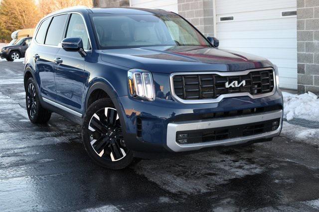 used 2023 Kia Telluride car, priced at $42,394