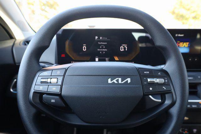 new 2025 Kia K4 car, priced at $21,767
