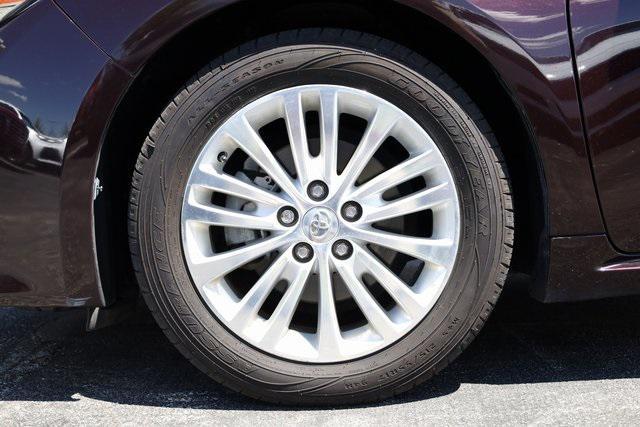 used 2013 Toyota Avalon Hybrid car, priced at $15,601