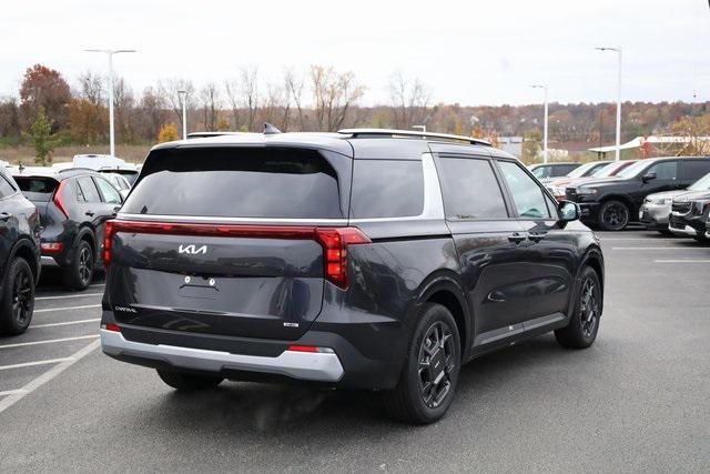 new 2025 Kia Carnival Hybrid car, priced at $42,142