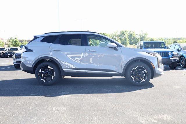 new 2026 Kia Sportage car, priced at $33,428