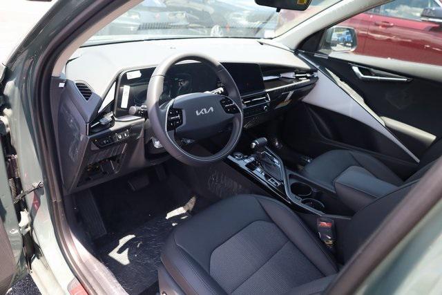new 2025 Kia Niro car, priced at $29,234