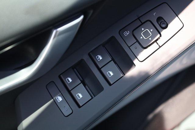 new 2025 Kia Niro car, priced at $29,234