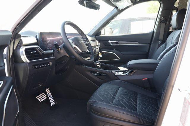 new 2025 Kia Telluride car, priced at $48,598