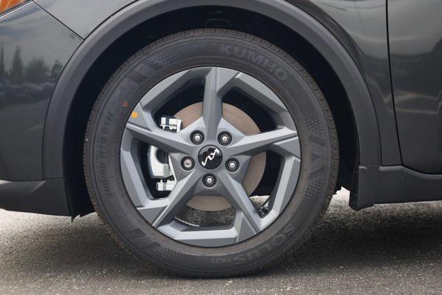 new 2025 Kia K4 car, priced at $22,899