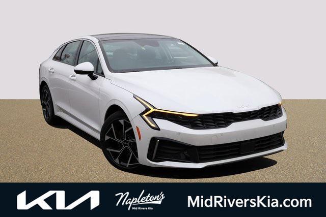 new 2025 Kia K5 car, priced at $33,987