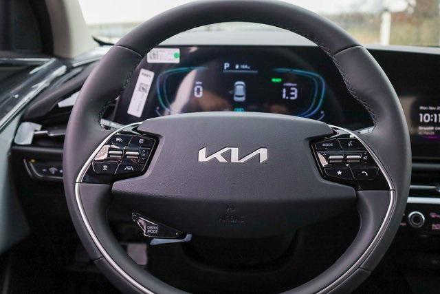 new 2025 Kia Niro car, priced at $29,982