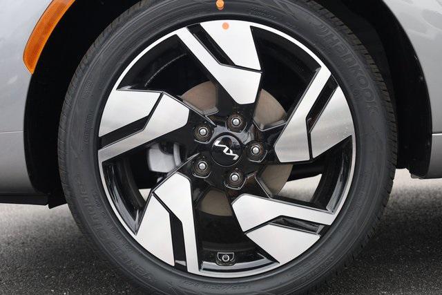 new 2025 Kia Soul car, priced at $24,201