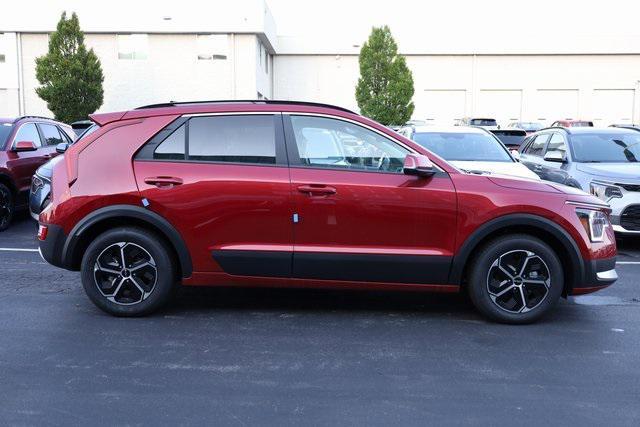 new 2024 Kia Niro Plug-In Hybrid car, priced at $33,500