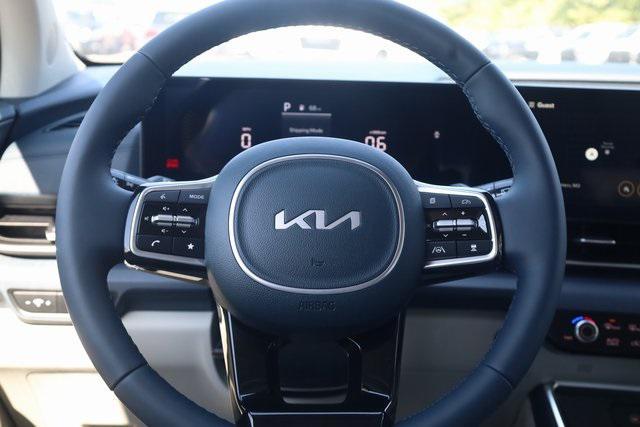 new 2026 Kia Carnival car, priced at $40,216