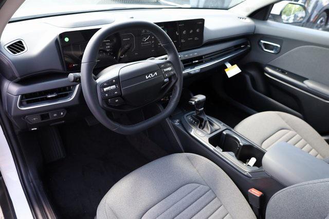 new 2025 Kia K4 car, priced at $23,638