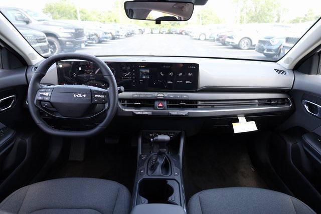 new 2025 Kia K4 car, priced at $23,638