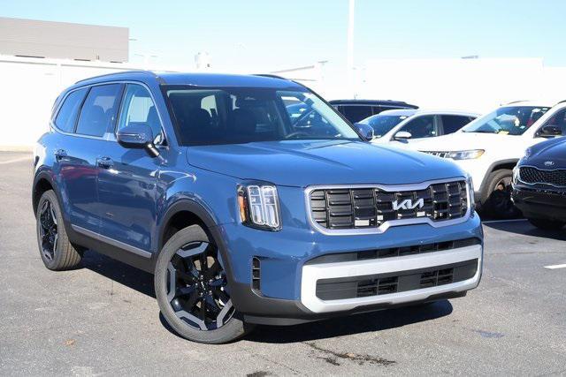 new 2025 Kia Telluride car, priced at $38,931