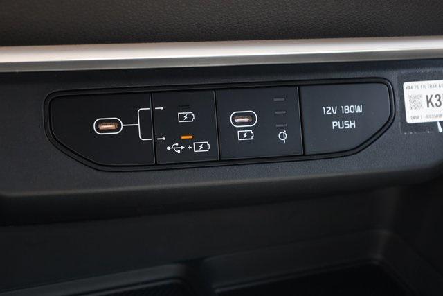 new 2026 Kia Carnival car, priced at $45,379