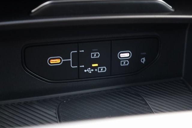 new 2026 Kia Sportage Hybrid car, priced at $39,166