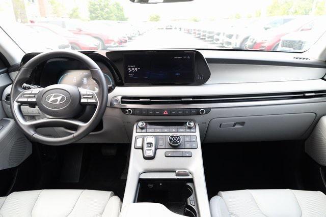 used 2023 Hyundai Palisade car, priced at $31,194