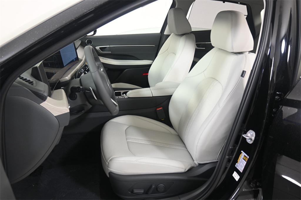 used 2024 Hyundai Sonata Hybrid car, priced at $31,829