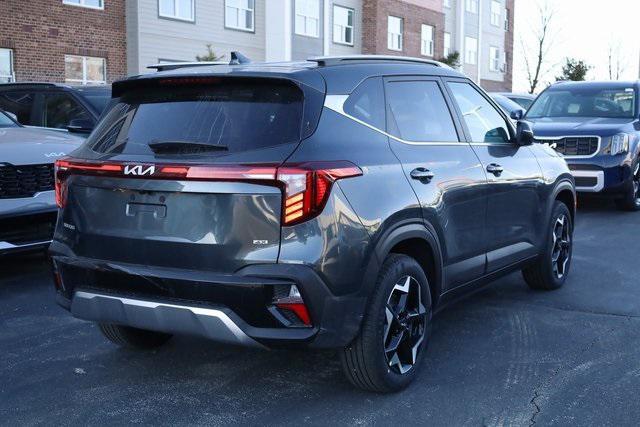 new 2025 Kia Seltos car, priced at $28,182