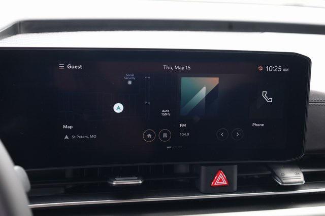 new 2025 Kia Carnival car, priced at $47,131