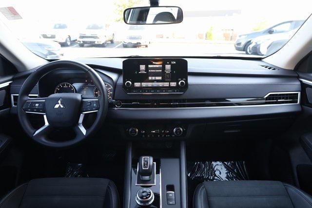 used 2024 Mitsubishi Outlander car, priced at $25,641