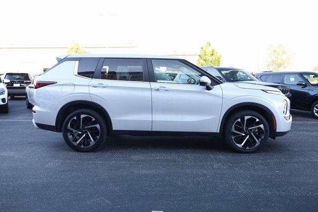 used 2024 Mitsubishi Outlander car, priced at $25,641