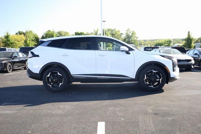 new 2026 Kia Sportage car, priced at $31,728