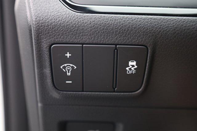 new 2025 Kia K5 car, priced at $29,870