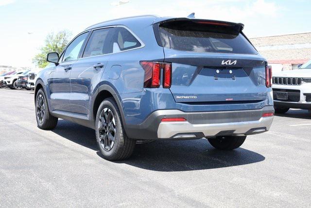 new 2025 Kia Sorento car, priced at $34,909
