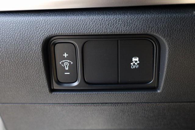 new 2025 Kia Sorento car, priced at $34,909
