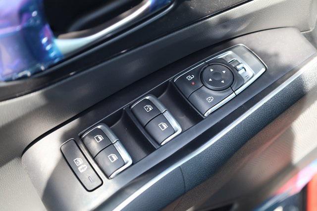 new 2025 Kia Sorento car, priced at $35,292
