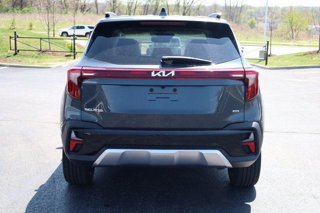 new 2025 Kia Seltos car, priced at $31,017