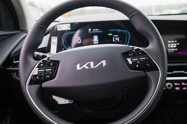 new 2025 Kia Niro car, priced at $32,167