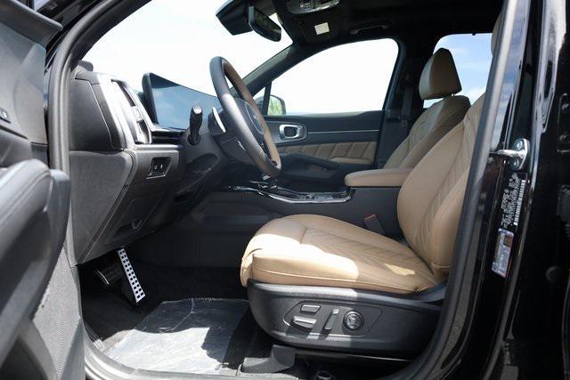 new 2025 Kia Sorento car, priced at $42,437