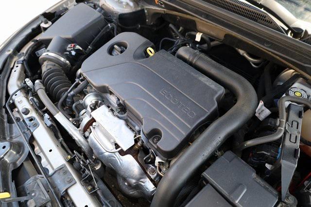 used 2022 Chevrolet Malibu car, priced at $14,885