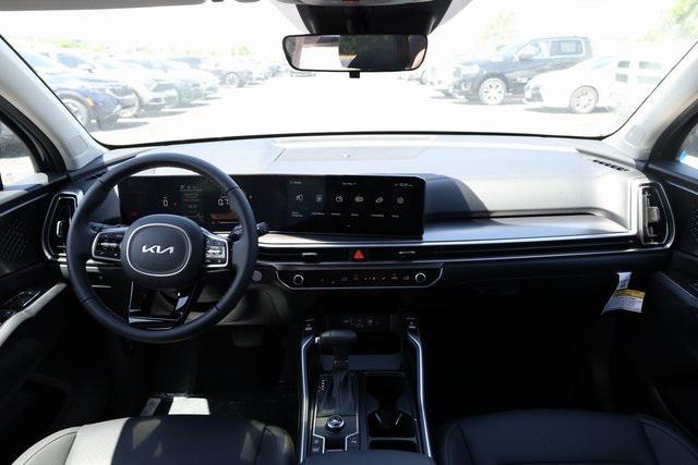 new 2025 Kia Sorento car, priced at $34,909