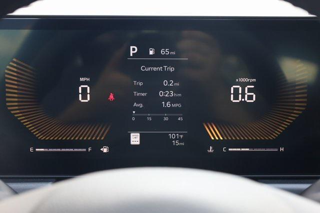 new 2025 Kia K5 car, priced at $27,952