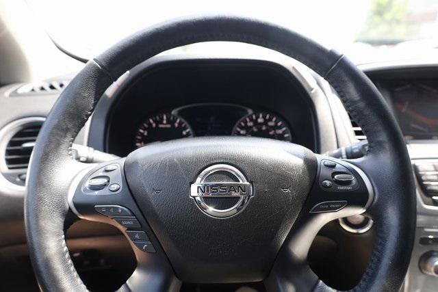 used 2020 Nissan Pathfinder car, priced at $17,653