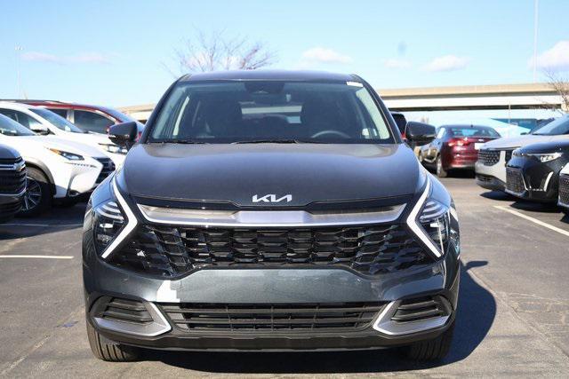 new 2025 Kia Sportage car, priced at $29,673