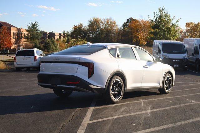 new 2025 Kia K4 car, priced at $24,301