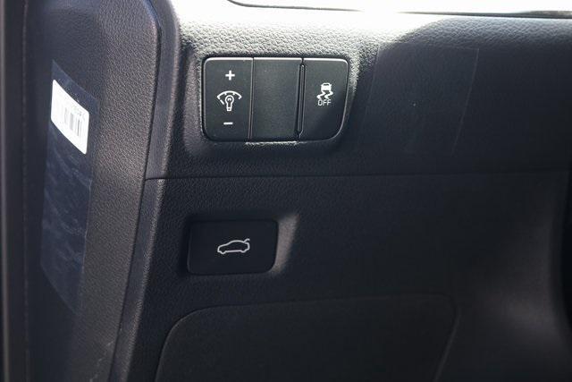new 2026 Kia K5 car, priced at $33,008