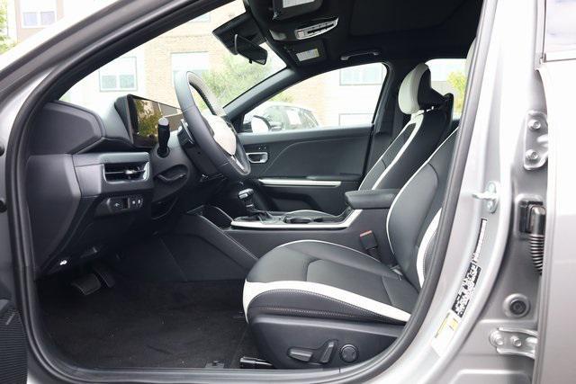 new 2025 Kia K4 car, priced at $25,947
