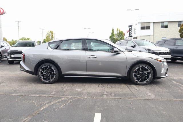 new 2025 Kia K4 car, priced at $25,947