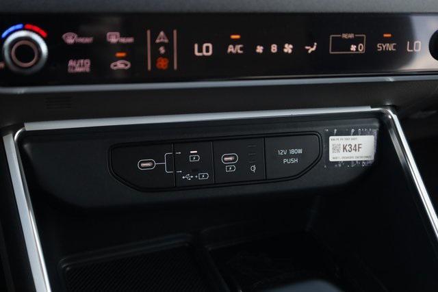 new 2026 Kia Carnival car, priced at $39,774