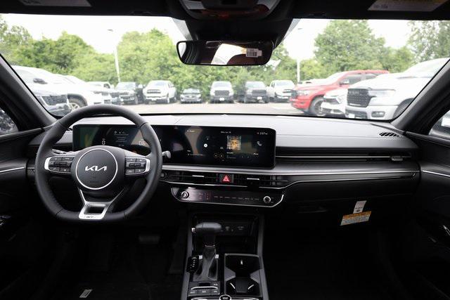 new 2025 Kia K5 car, priced at $27,888