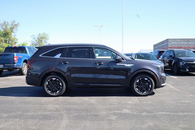 new 2025 Kia Sorento car, priced at $34,439